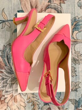 NEW Pink mid heel leather Princess Kate Camilla Elphick smoke/pet free